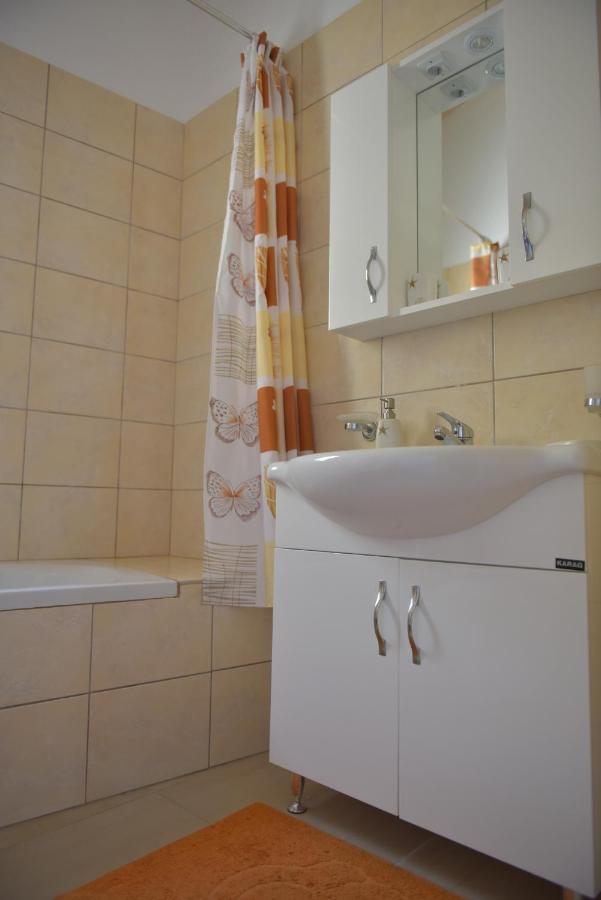 Apartment Sofia - Beachfront Agios Spyridon  Exterior photo
